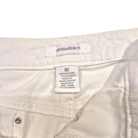 Dressbarn Women’s White Capri Jeans – Size 8 – Stretch Denim with Rhinestones - Picture 7 of 11